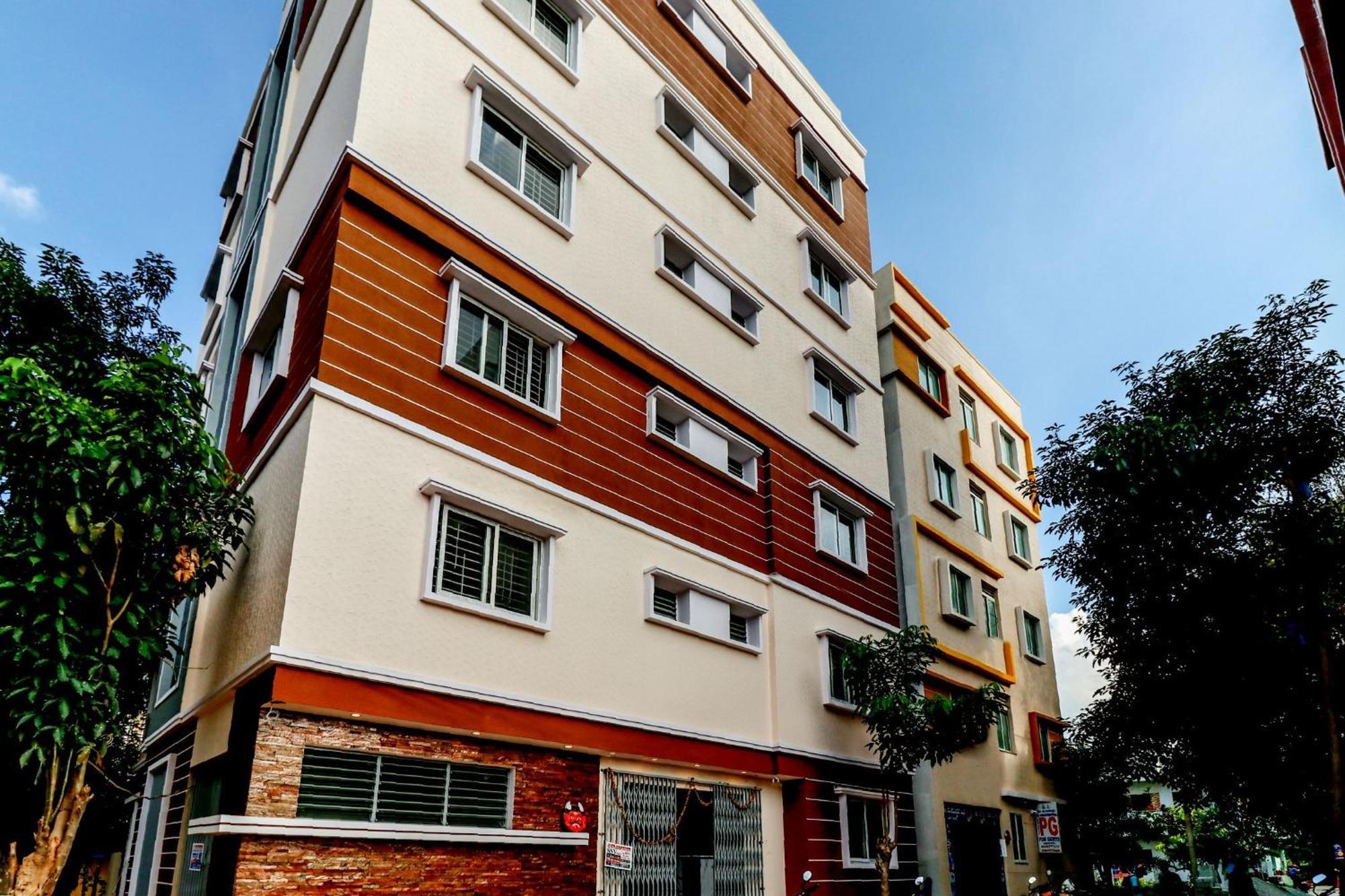 فندق سبوت أون 62363 إن آر ريزدينسي Yelahanka المظهر الخارجي الصورة