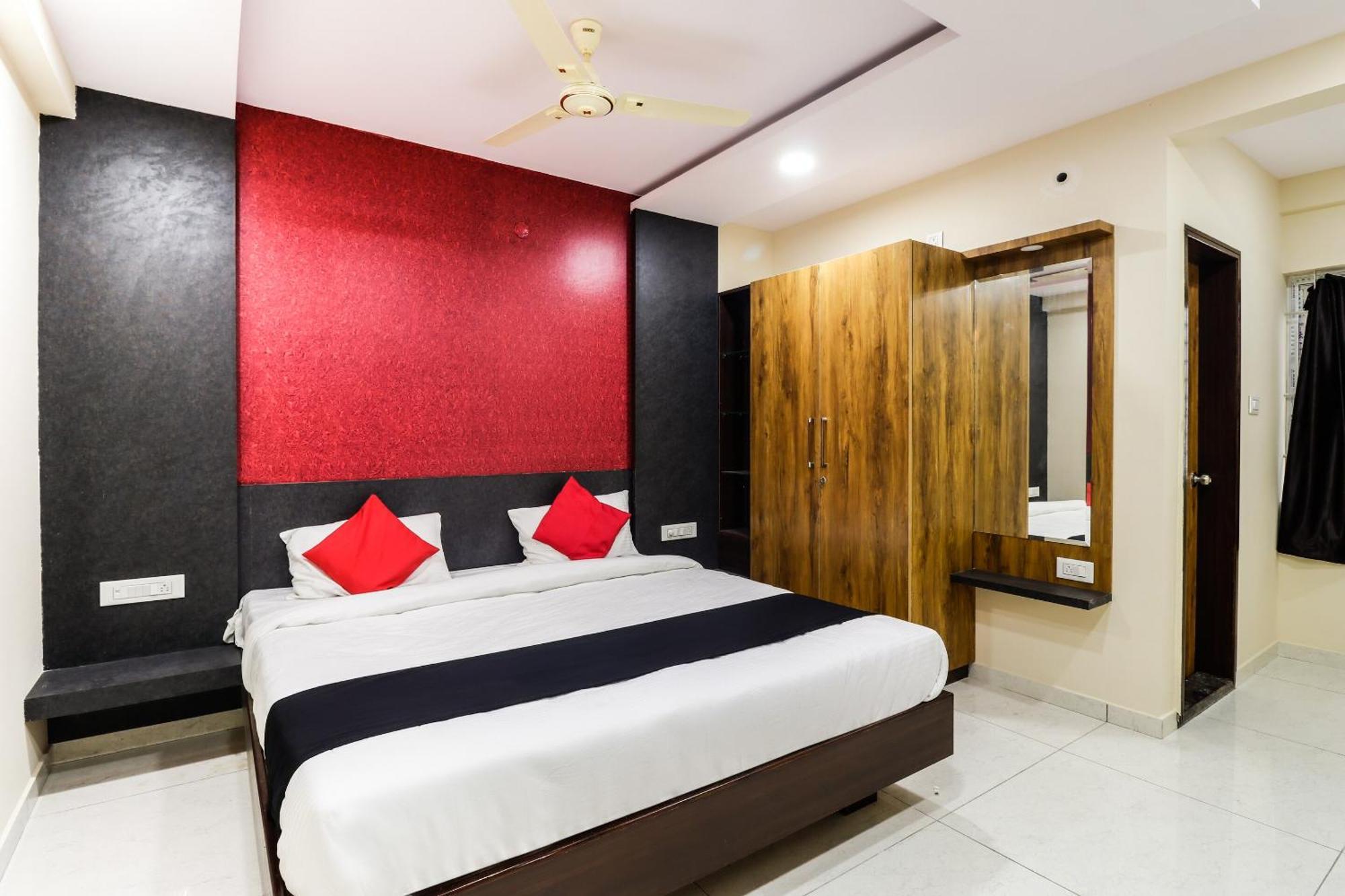 فندق سبوت أون 62363 إن آر ريزدينسي Yelahanka المظهر الخارجي الصورة